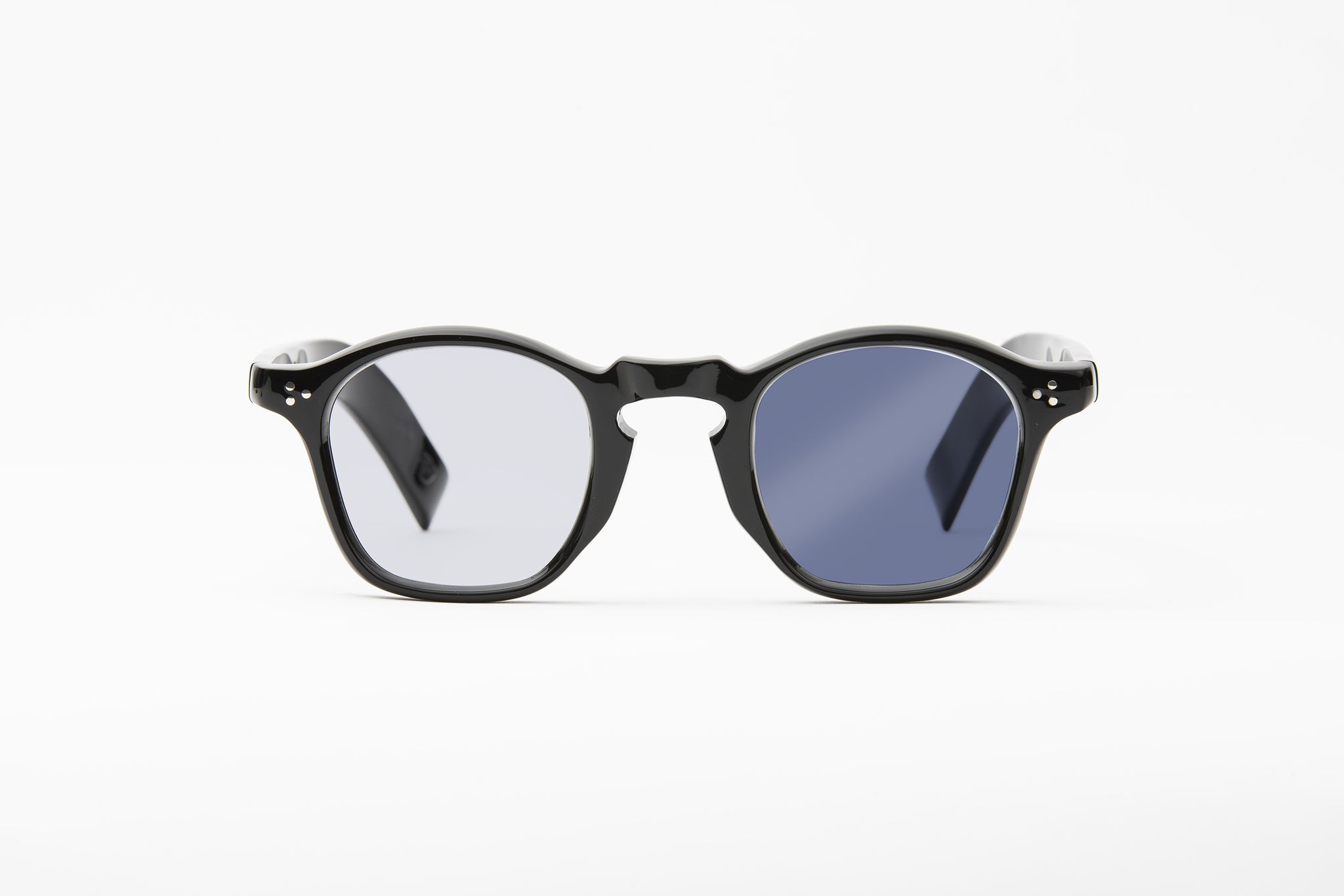 gp_23_n_dimming_blue_2048x.jpg gp_23_n_dimming_blue_2048x.jpg